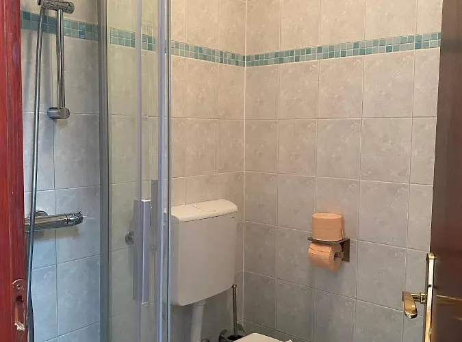 Villa Una Apartments *