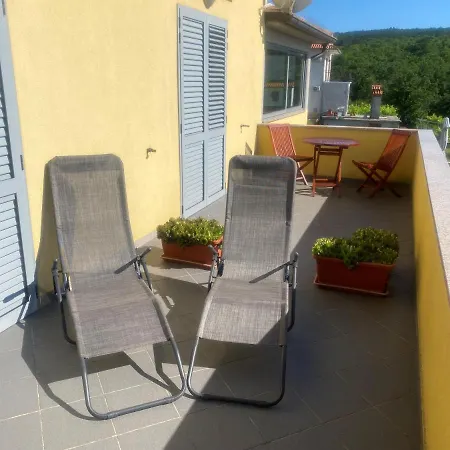 Villa Una Apartments *