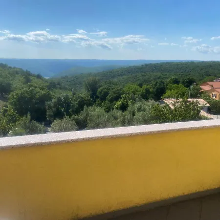 Villa Una Apartments *
