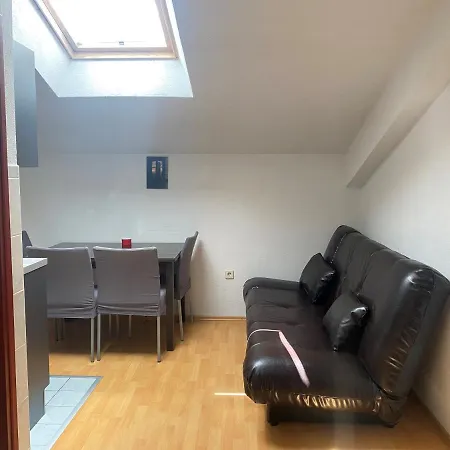 Villa Una Apartments *